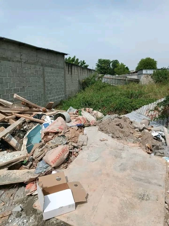 VENTE TERRAIN - RIVIERA ABATTA 